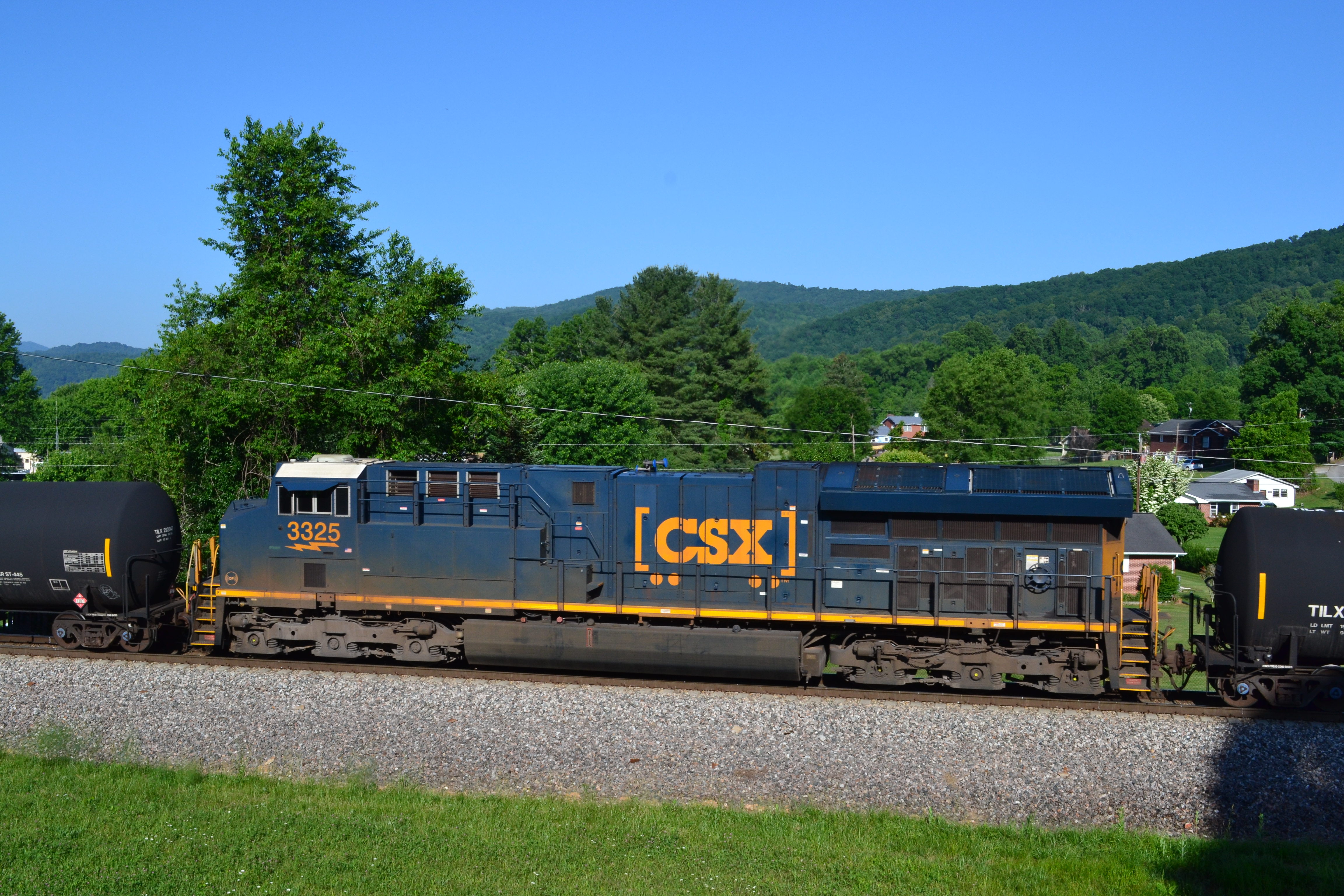 CSX 3325